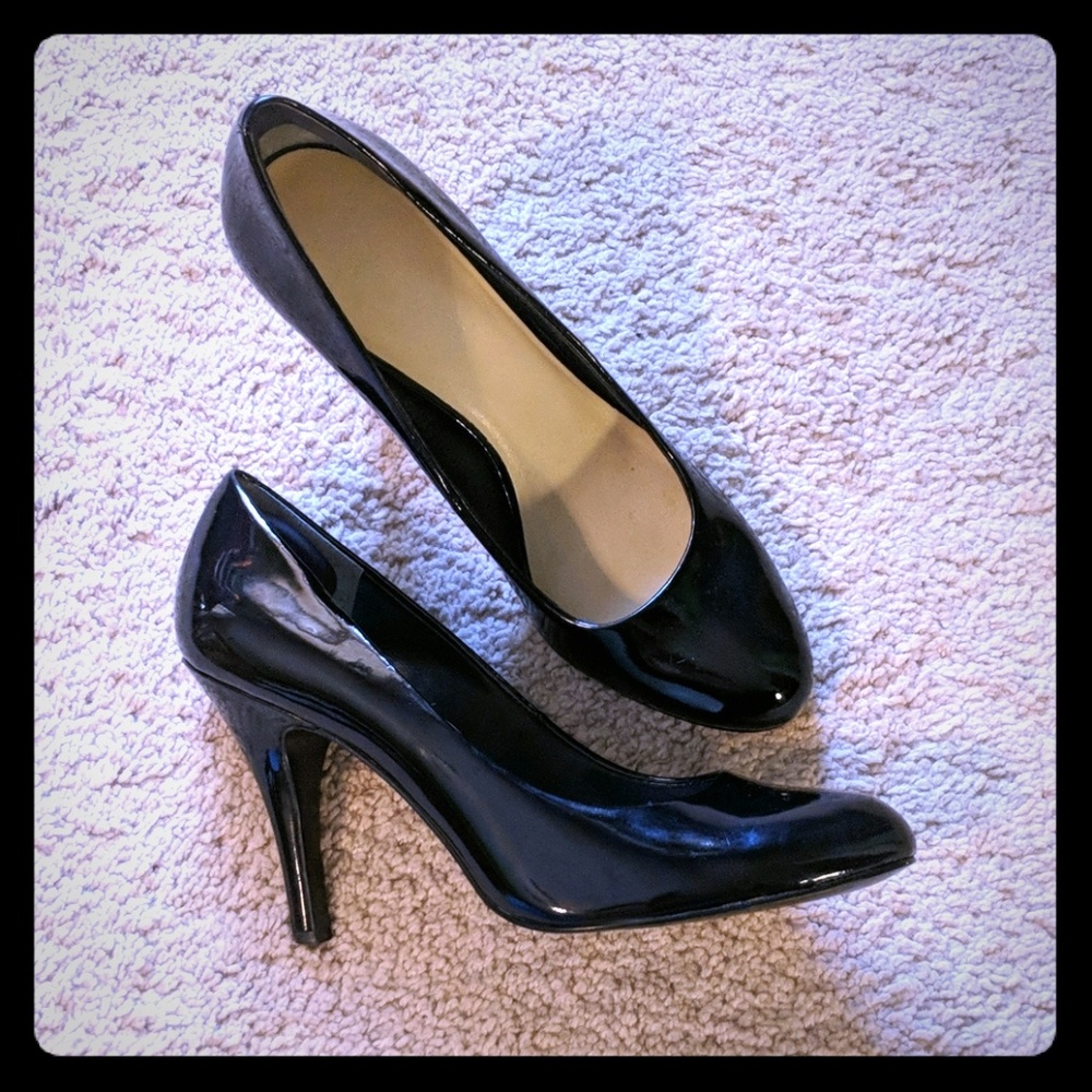 Nine West - Patent Leather Black Heel